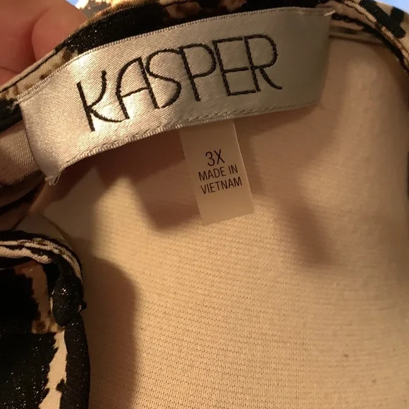 Kasper animal print gold fleck 3X blouse - Picture 5 of 7
